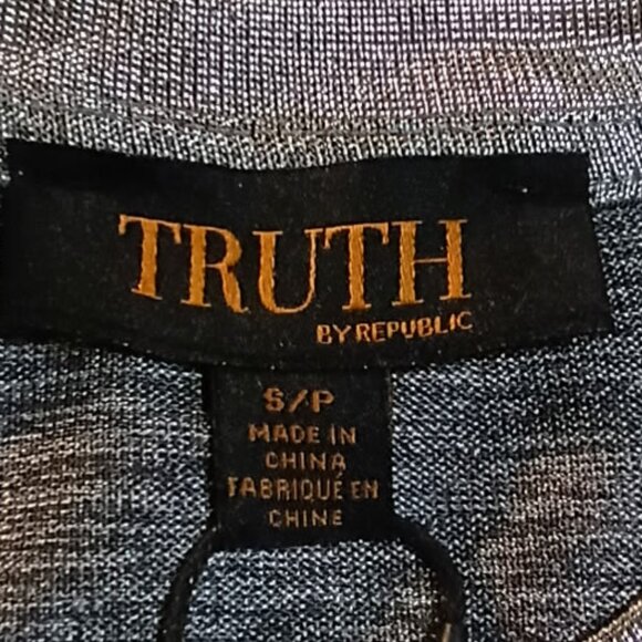 🎇🎊🎉🥂 HOT T-shirt by Truth - Picture 11 of 12